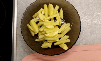 картошка нарезанная брусками